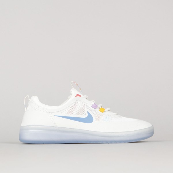 Nike SB Nyjah Free 2 Summit White Coast Pink